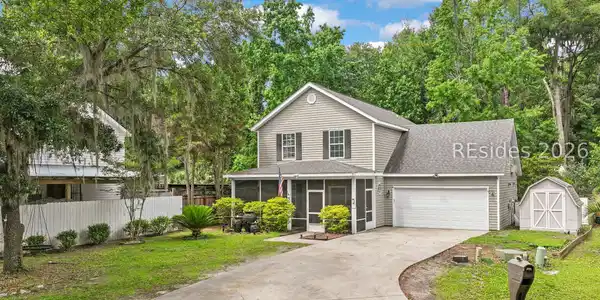 10 Baywood Court