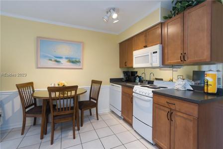 23 S Forest Beach