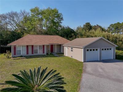 30 Shamrock Circle