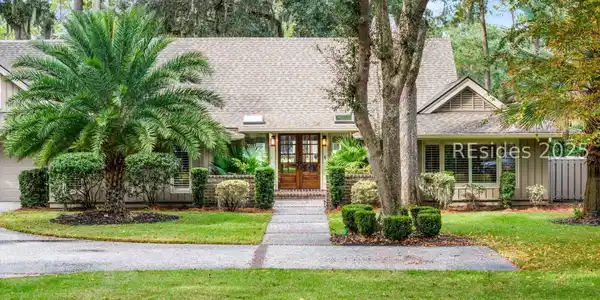 9 Twin Pines Court