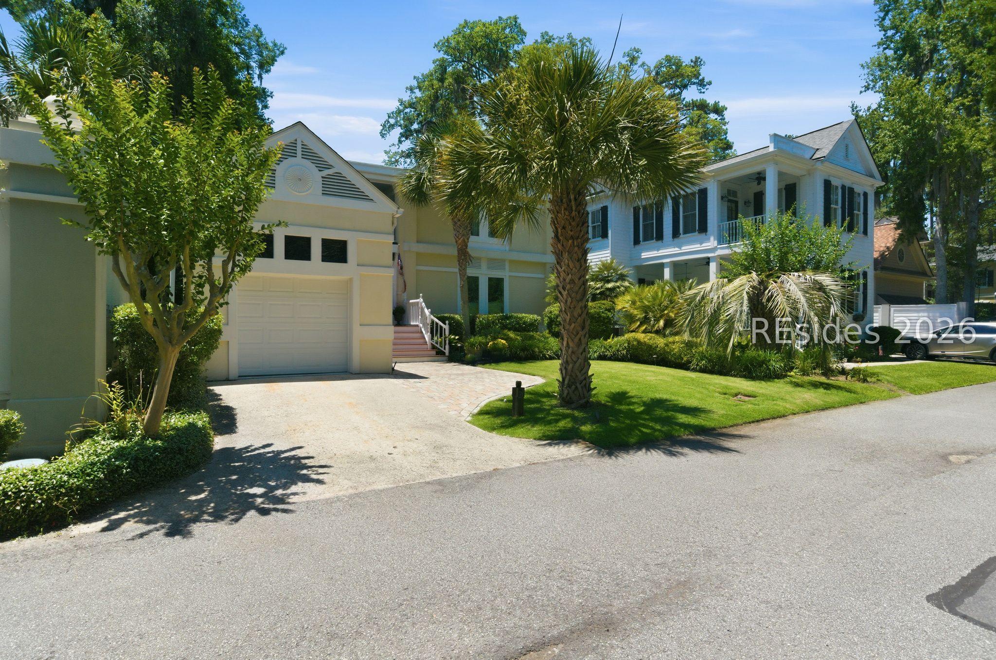 Image 3: Crosstree Neighborhood....so desirable
