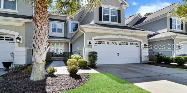 27 Paxton Circle