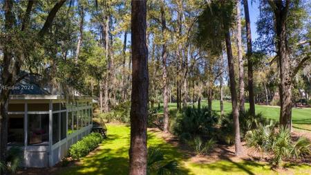 1 Berwick Ct