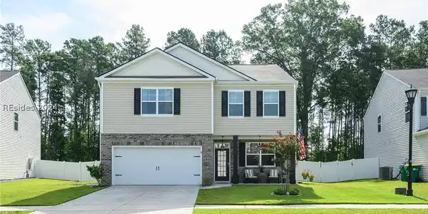 10 Cedar View Circle