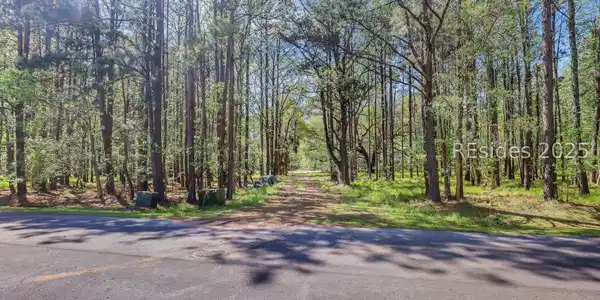 174 Bridle Path Boulevard
