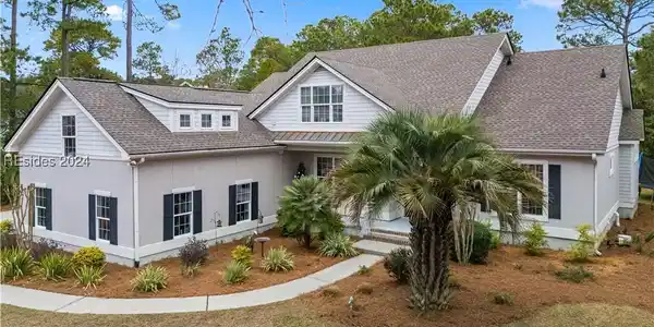 2 Stevens Court