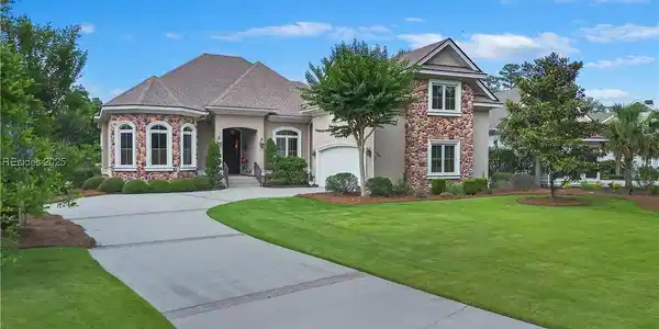 300 Hampton Lake Drive