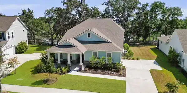 1258 Windswept Oak Lane