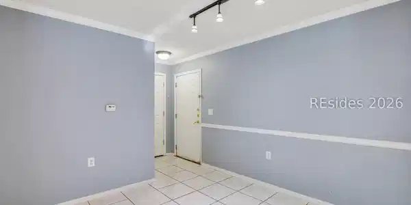 Image 4 Image 4