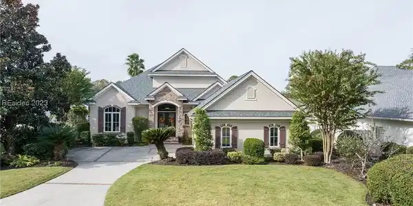 20 Hunting Court