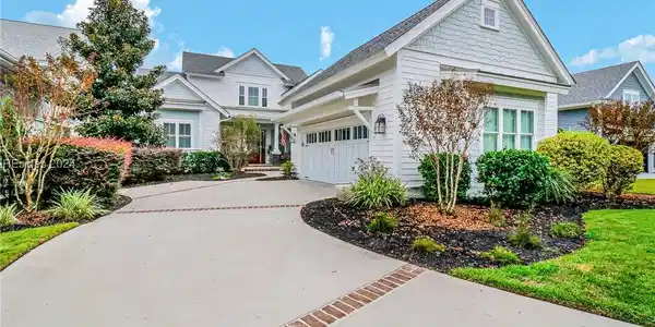 31 Waterview Court