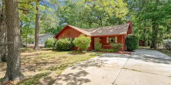 26 Calico Court