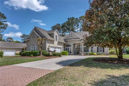 6 Stonehedge Way