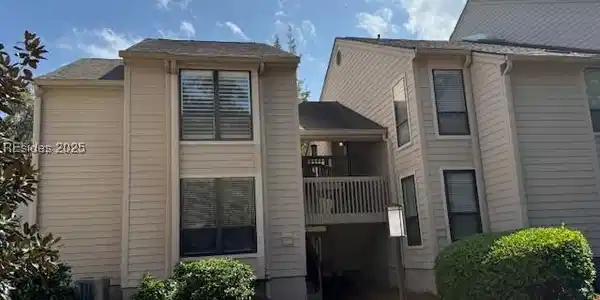 85 Lighthouse Road