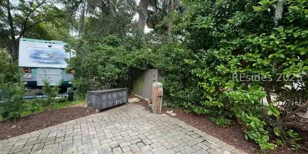 Image 4 Image 4
