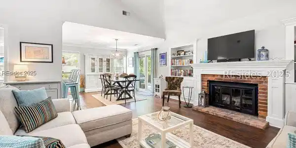 5 Stillwater Lane