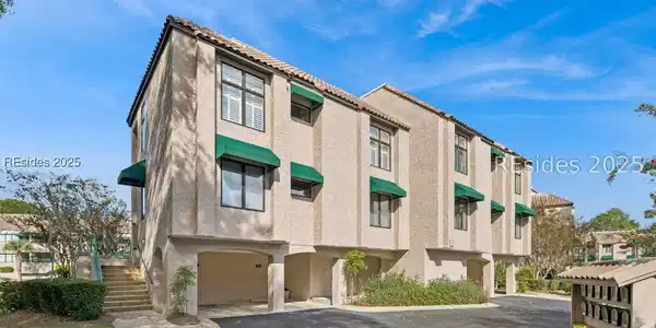 3 Shelter Cove Lane