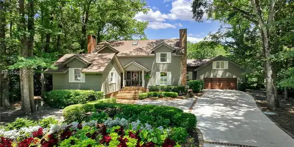 4 Grey Fox Lane
