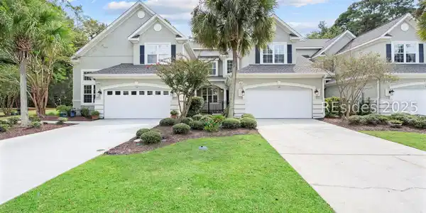 19 Paxton Circle