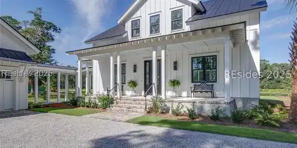 12 Ridge Road