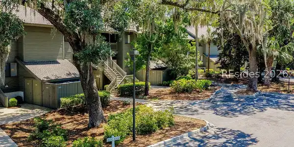 35 Egret Point Way