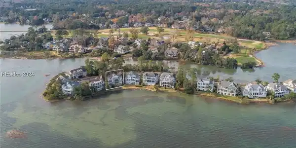 22 Lady Slipper Island Court