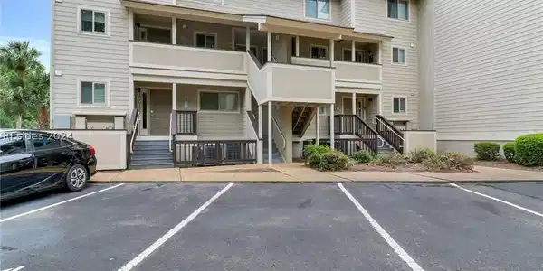 9 Tanglewood Drive