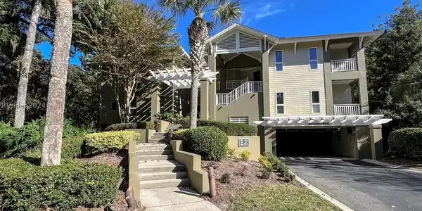 89 Ocean Lane