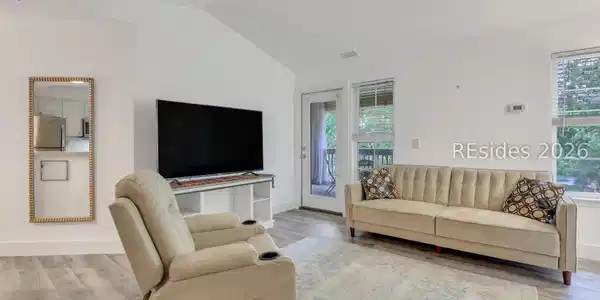 380 Marshland Road