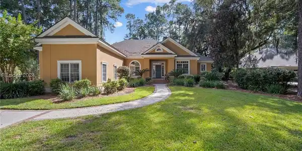 110 Summerton Dr