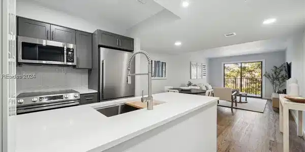 34 S Forest Beach Drive