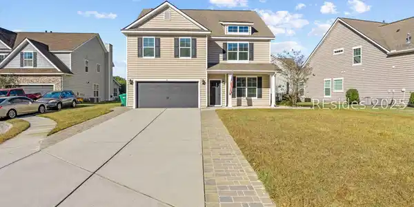 6 Wheatview Lane