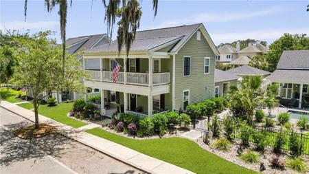 2724 Bluestem Drive