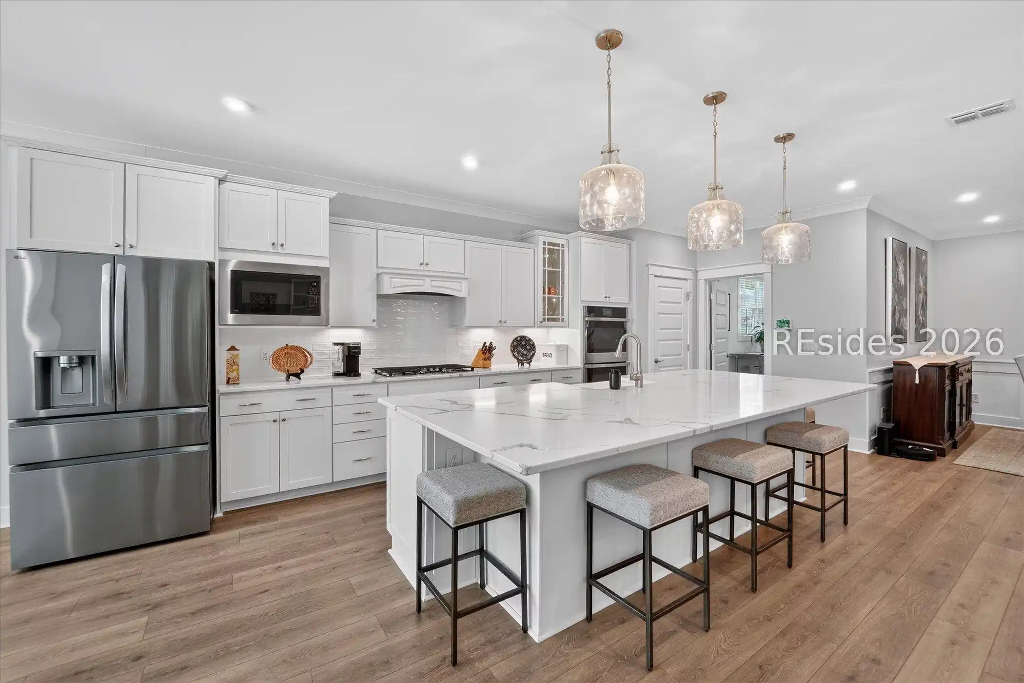 Image 1: Amazing Chef's Kitchen
