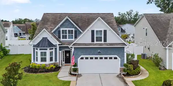 9 Alden Court
