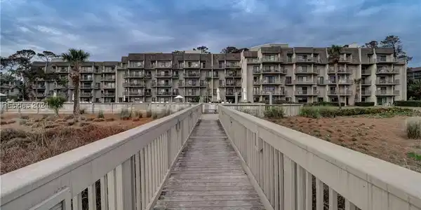 11 S Forest Beach Drive