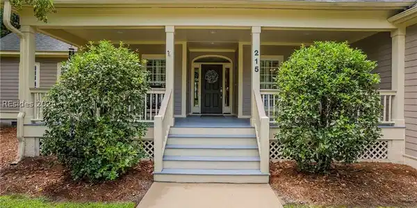 215 Old Plantation Drive W