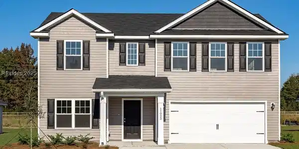 233 Founders Walk