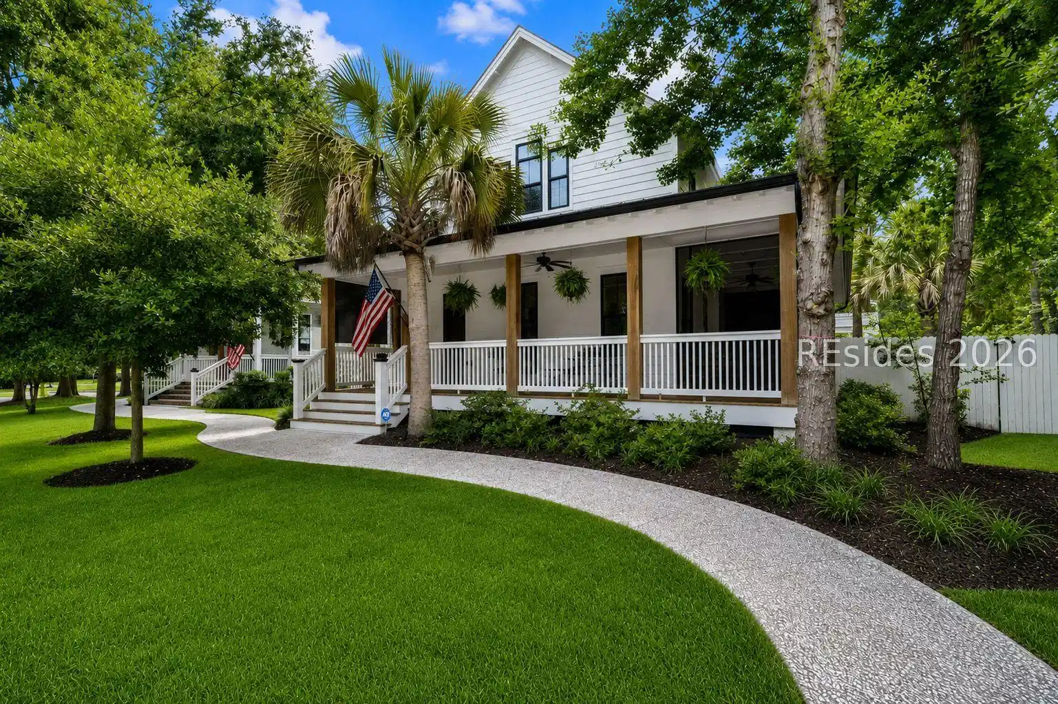 Image 1: Southern Old Town Bluffton Home
