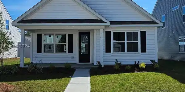 62 Whispering Oaks Circle