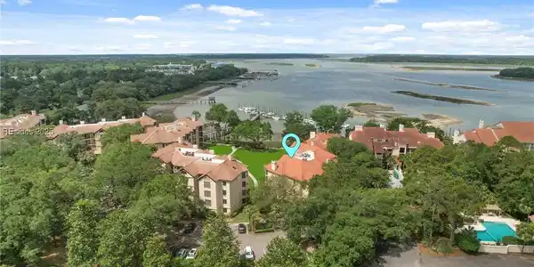 6 Village North Drive