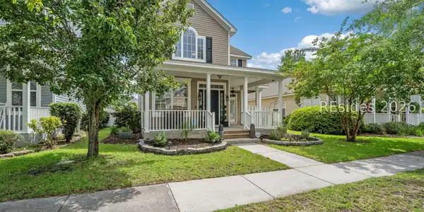 17 6th Avenue