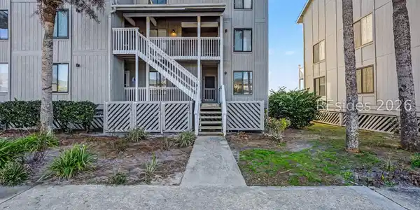 4 Cedar Reef Drive