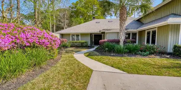 31 Cottonwood Lane