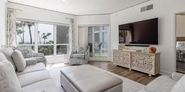 51 Ocean Lane