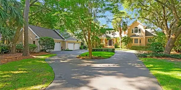 42 Millwright Drive