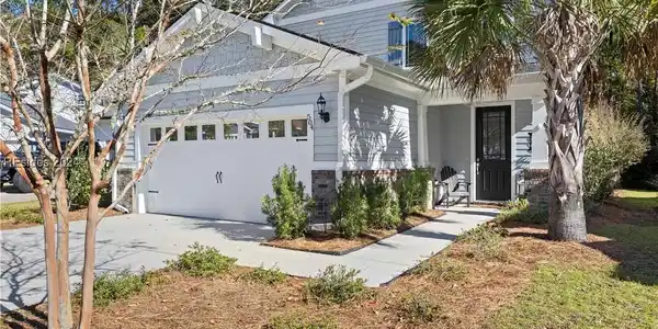 504 Hampton Lake Drive