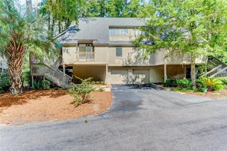 11 Compass Point