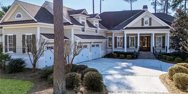 20 Holly Grove Road
