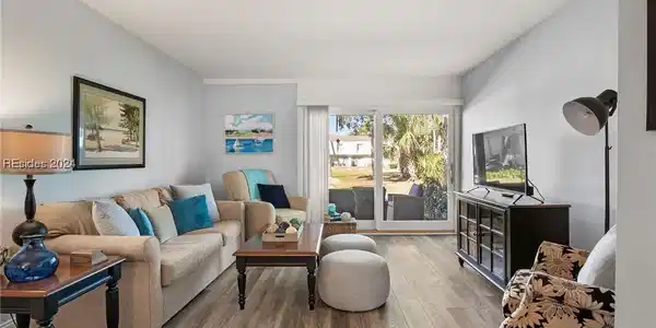 32 S forest beach